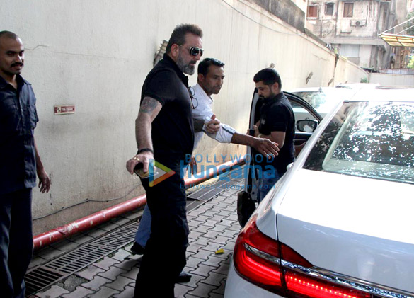 Sanjay Dutt, Alia Bhatt and Aditya Roy Kapur snapped at Vishesh Films office Sanjay Dutt, Alia Bhatt and Aditya Roy Kapur snapped at Vishesh Films office