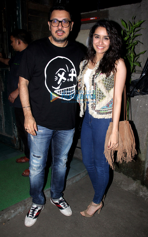 Shraddha Kapoor and Dinesh Vijan spotted at Pali Village Cafe Shraddha Kapoor and Dinesh Vijan spotted at Pali Village Cafe