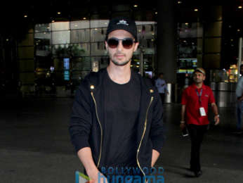 Aamir Khan, Alia Bhatt and others snapped at the airport
