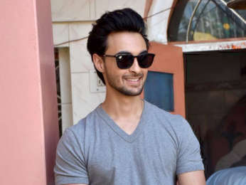 Aayush Sharma visits a temple in Himachal Pradesh