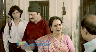 Movie Stills Of The Movie Chal Jaa Bapu