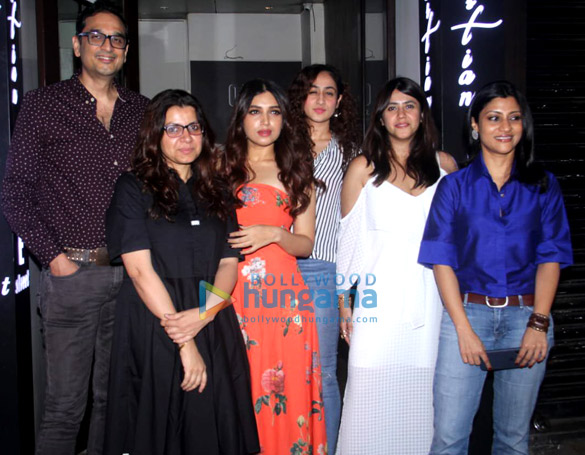 Ekta Kapoor, Konkona Sen Sharma and other celebs snapped at Bastain in Bandra Ekta Kapoor, Konkona Sen Sharma and other celebs snapped at Bastain in Bandra