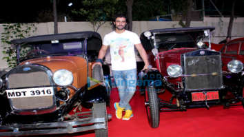 Kunal Kapoor, Neville Tuli & Gautam Sen snapped at Osian’s Indian Modern & Contemporary Fine Arts