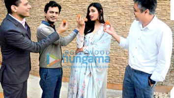 On The Sets Of The Movie Motichoor Chaknachoor
