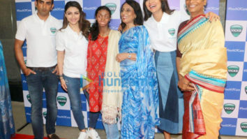 Soha Ali Khan, Shriya Saran and Gautam Gambhir grace the Vicks event
