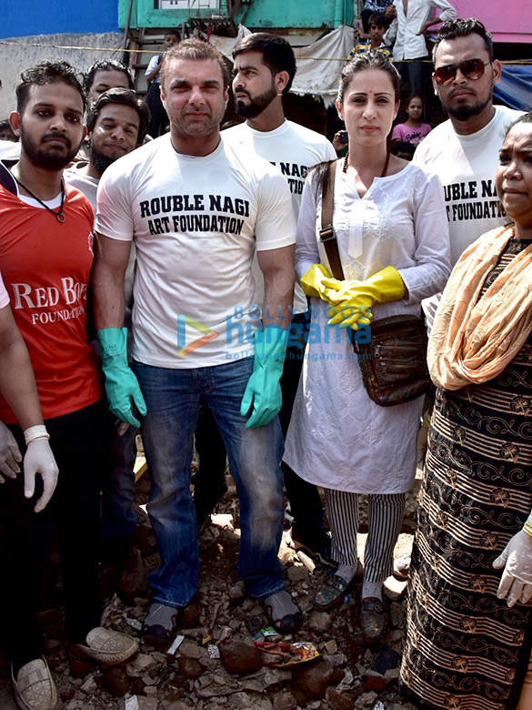 Sohail Khan and others support Rouble Nagi & Misaal’s Bharat Nagar Cleanliness initiative Sohail Khan and others support Rouble Nagi & Misaal’s Bharat Nagar Cleanliness initiative