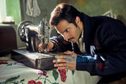 Movie Stills Of The Movie Sui Dhaaga – Made In India