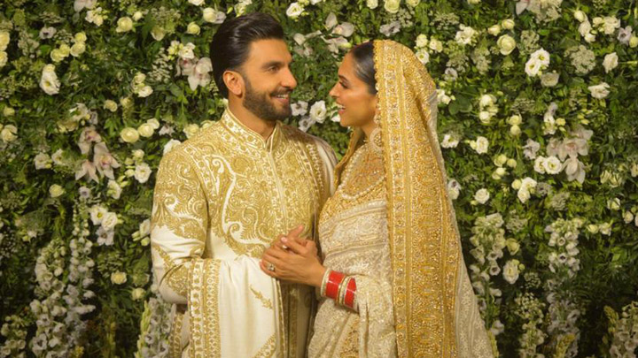 Aww: Ranveer Singh -Deepika Padukone have a candid moment at the reception as they hold hands