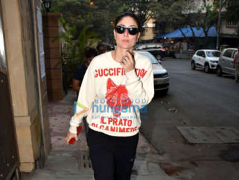 Kareena Kapoor Khan spotted in Bandra