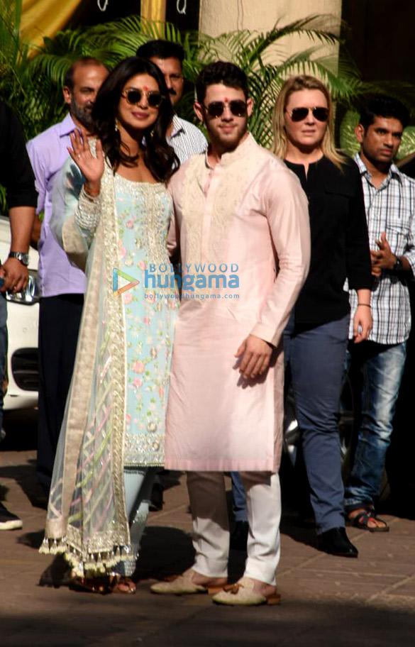 Priyanka Chopra, Nick Jonas snapped with Joe Jonas, Sophie Turner and others after Puja ceremony Priyanka Chopra, Nick Jonas snapped with Joe Jonas, Sophie Turner and others after Puja ceremony