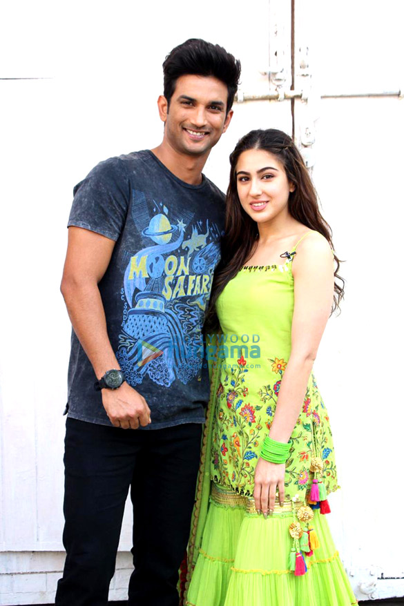 Sara Ali Khan and Sushant Singh Rajput spotted in Mehboob Studios for Kedarnath promotions Sara Ali Khan and Sushant Singh Rajput spotted in Mehboob Studios for Kedarnath promotions