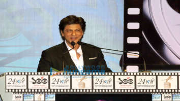 Shah Rukh Khan and Amitabh Bachchan graces the ‘Kolkata International Film Festival’ Shah Rukh Khan and Amitabh Bachchan graces the ‘Kolkata International Film Festival’