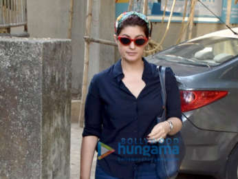 Shamita Shetty, Sussanne Khan and Twinkle Khanna spotted at Kromakay at Juhu