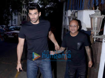 Aditya Roy Kapur snapped at Hakim Aalim’s salon in Bandra