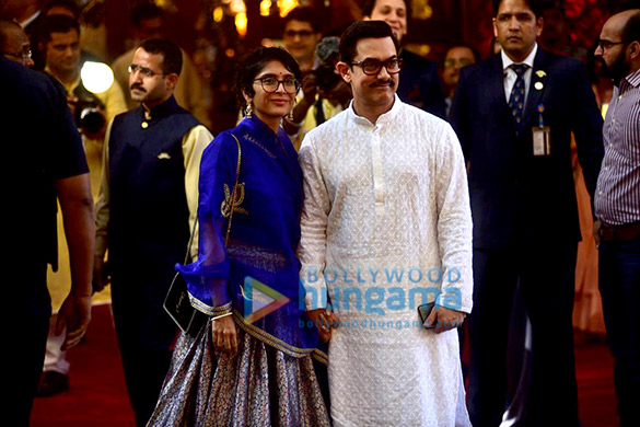 Celebs arrive at Isha Ambani – Anand Piramal’s pre-wedding Maha Aarti Celebs arrive at Isha Ambani – Anand Piramal’s pre-wedding Maha Aarti