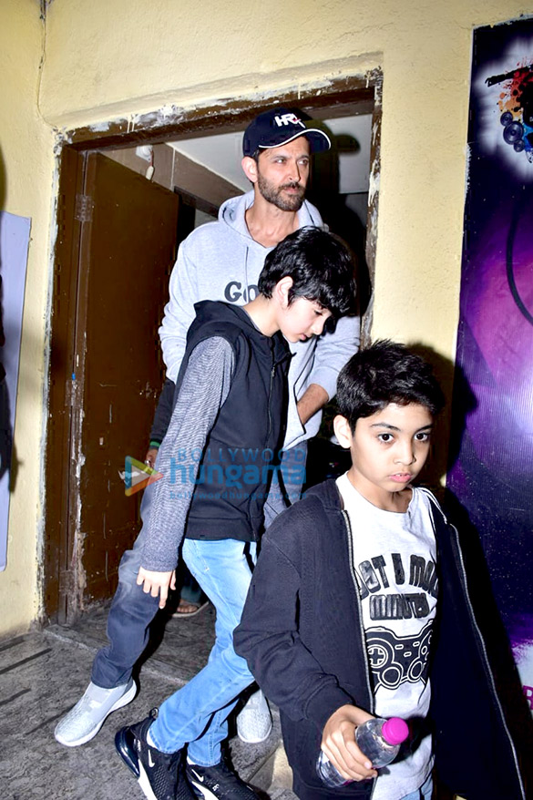 Hrithik Roshan spotted with his family at PVR Juhu Hrithik Roshan spotted with his family at PVR Juhu