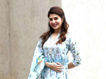 Jacqueline Fernandez snapped in Mumbai