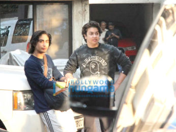Malaika Arora, Amrita Arora and others snapped post Salman Khan's pre-birthday bash at his residence