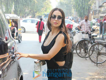 Malaika Arora snapped with her son Arhaan Khan at Sequel