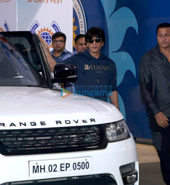 Shah Rukh Khan, Gauri Khan, Karisma Kapoor and others snapped at annual day of Dhirubhai Ambani School Shah Rukh Khan, Gauri Khan, Karisma Kapoor and others snapped at annual day of Dhirubhai Ambani School