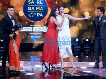 Shah Rukh Khan and Anushka Sharma promote ‘Zero’ on Sa Re Ga Ma Pa