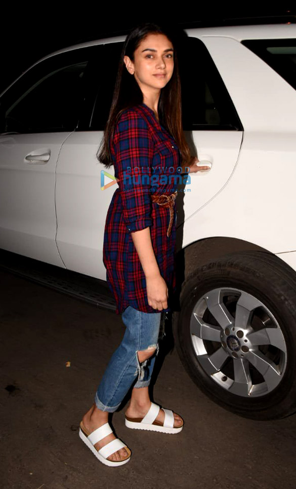 Aditi Rao Hydari and Khushi Kapoor spotted at Yauatcha in BKC Aditi Rao Hydari and Khushi Kapoor spotted at Yauatcha in BKC