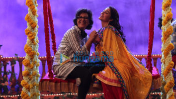 on the sets of the movie Ek Ladki Ko Dekha Toh Aisa Laga