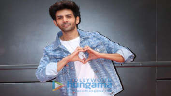 Kartik Aaryan and Jacqueline Fernandez snapped with Neha Dhupia on the sets of BFFs with Vogue season 3