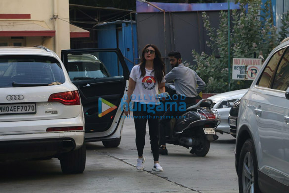 Kareena Kapoor Khan spotted at the gym in Bandra Kareena Kapoor Khan spotted at the gym in Bandra