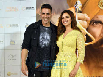 Akshay Kumar, Parineeti Chopra and Karan Johar grace the press conference of Kesari