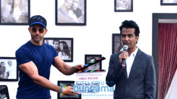 Hrithik Roshan, Ameesha Patel, Kiara Advani and others grace the launch of Vikram Phadnis’ new film Smile Please