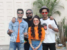 Mard Ko Dard Nahi Hota team snapped during interviews at Mehboob Studios