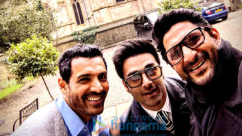 On The Sets from the movie Pagalpanti