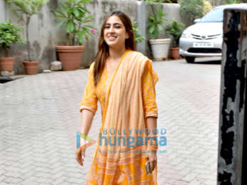 Photo: Sara Ali Khan snapped at Aanand L Rai's office in Andheri