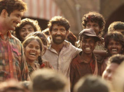 Hrithik Roshan shares a beautiful behind the scenes video of the Super 30 kids! Hrithik Roshan shares a beautiful behind the scenes video of the Super 30 kids!