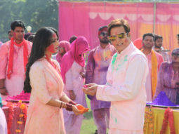 Get ready to groove to ‘Fancy Thumke’ from Family of Thakurganj!