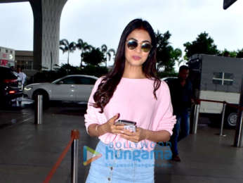Photos: Ajay Devgn, Kajol, Aamir Khan and others snapped at the airport