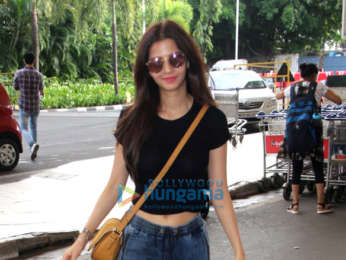 Photos: Alia Bhatt, Aditya Roy Kapur and others snapped at the airport