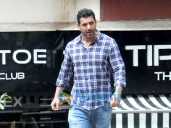 Photos: John Abraham spotted at Tip & Toe in Juhu