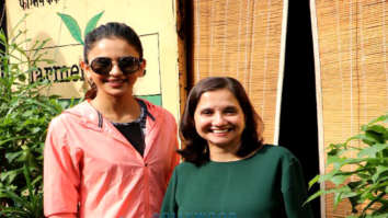 Photos: Rakul Preet Singh and Anupama Chopra snapped at Farmers’ Cafe in Bandra