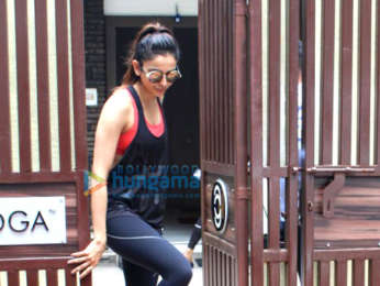Photos: Rakul Preet Singh snapped at Anushka yoga