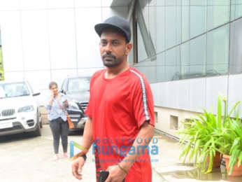 Photos: Shraddha Kapoor and Dharmesh Yelande spotted at a dance class in Andheri