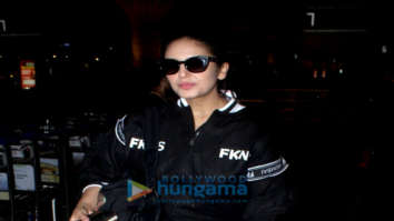 Photos: Sussanne Khan and Huma Qureshi snapped at the airport