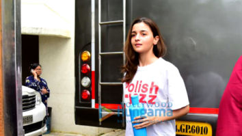 Photos: Alia Bhatt spotted on location shooting for Sadak 2 in Bandra