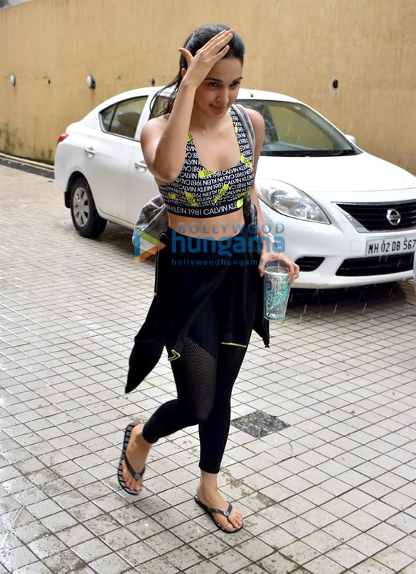 Photos: Kiara Advani snapped at boxing class Photos: Kiara Advani snapped at boxing class