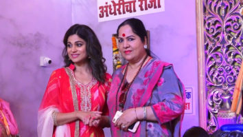 Shamita Shetty visits Andheri Cha Raja for darshan