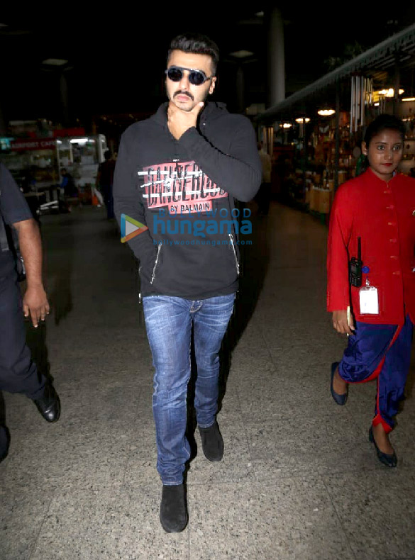 Photos: Arjun Kapoor, Rhea Kapoor, Tiger Shroff and others snapped at the airport