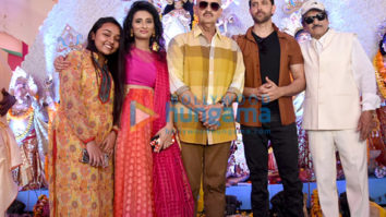 Photos: Hrithik Roshan and Rakesh Roshan snapped attending Durga Puja at the Biswajeet Chaterjee pandal in Juhu