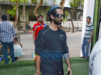 Photos: Shahid Kapoor spotted practising cricket for his next film Jersey