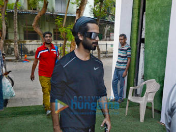 Photos: Shahid Kapoor spotted practising cricket for his next film Jersey